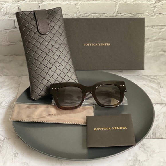 NEW Bottega Veneta 49mm Retro Cat Eye Sunglasses - Picture 8 of 8